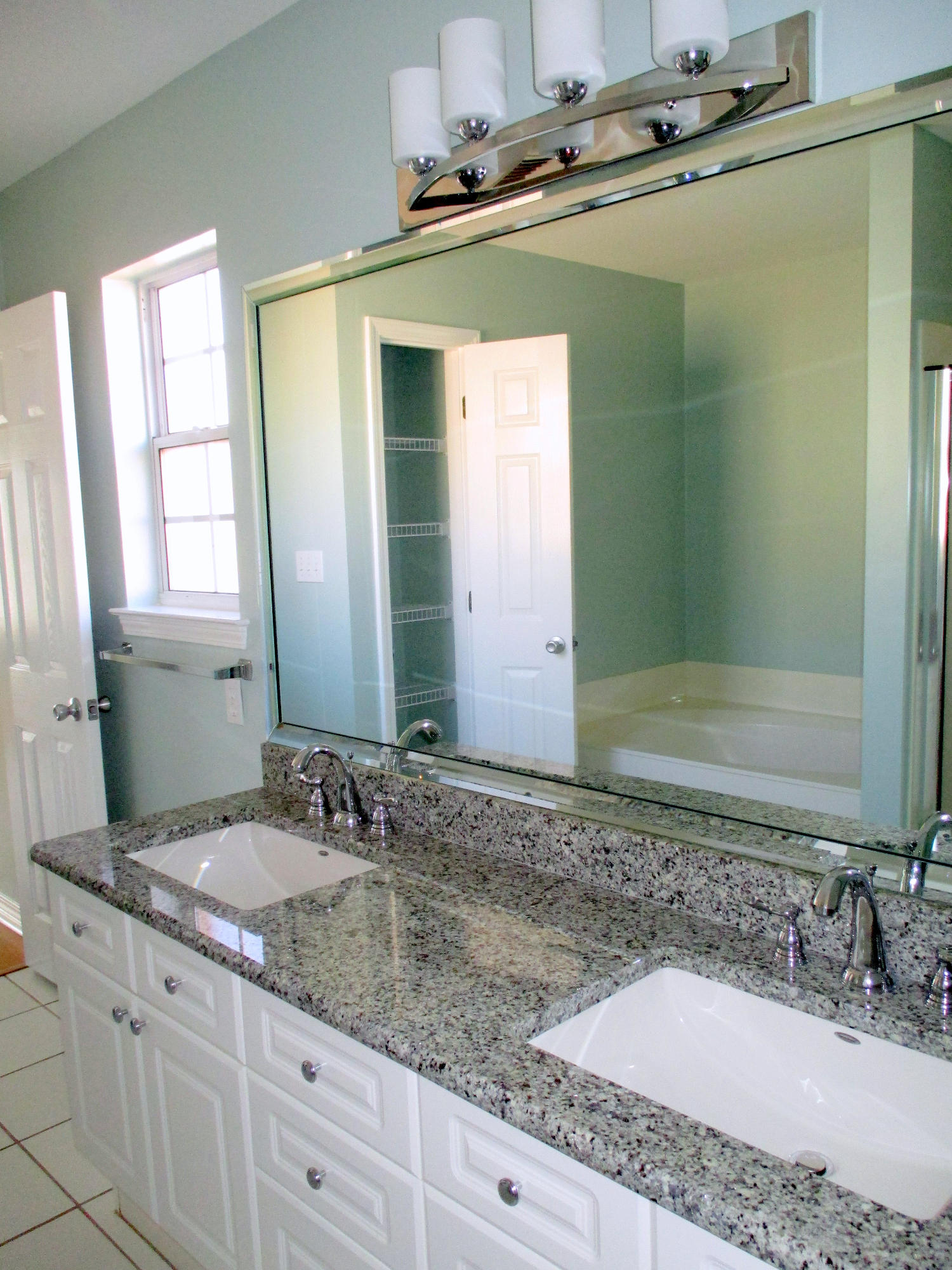 TREETOPS AT BAYSIDE - Residential Lease