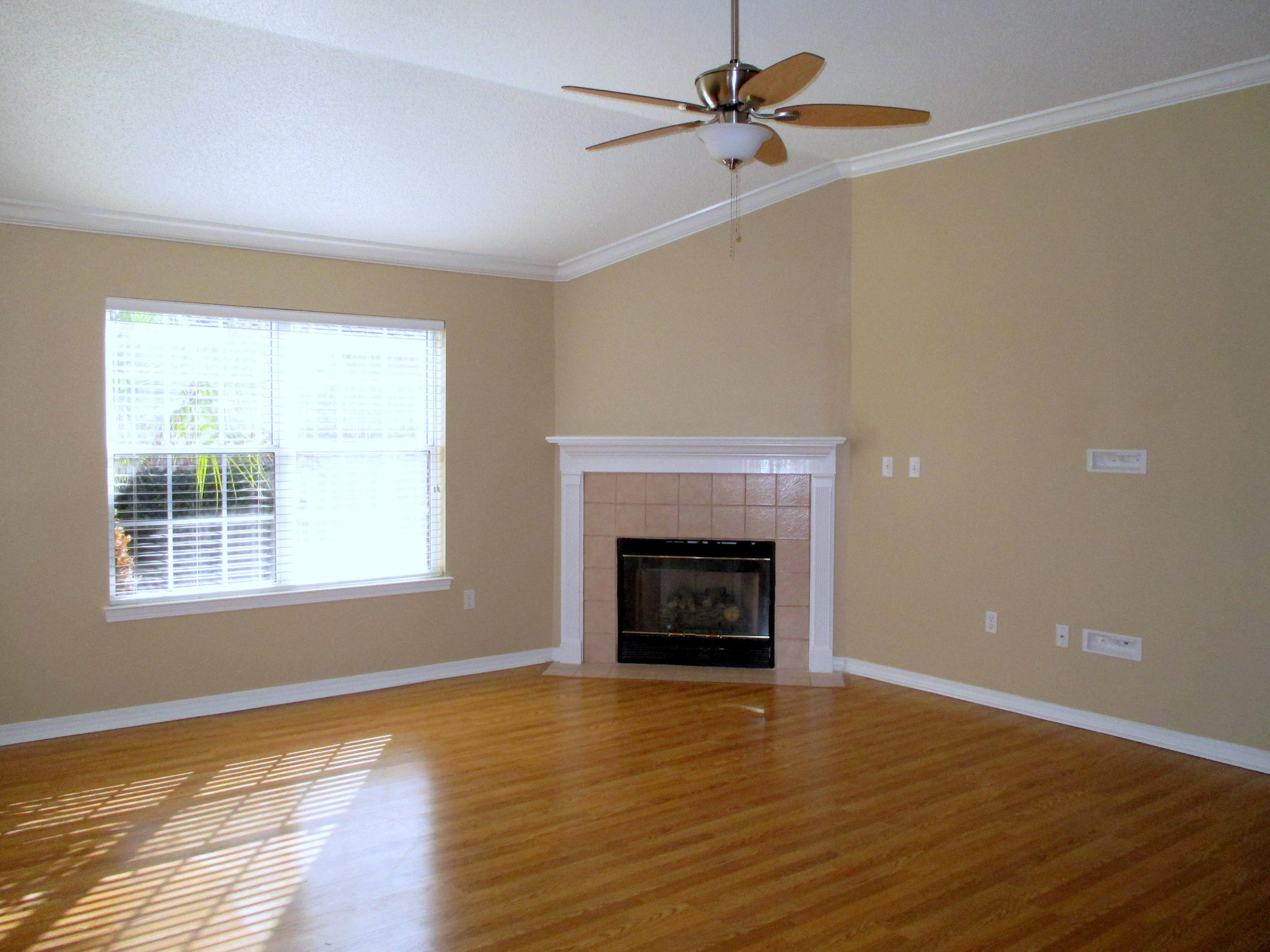 TREETOPS AT BAYSIDE - Residential Lease