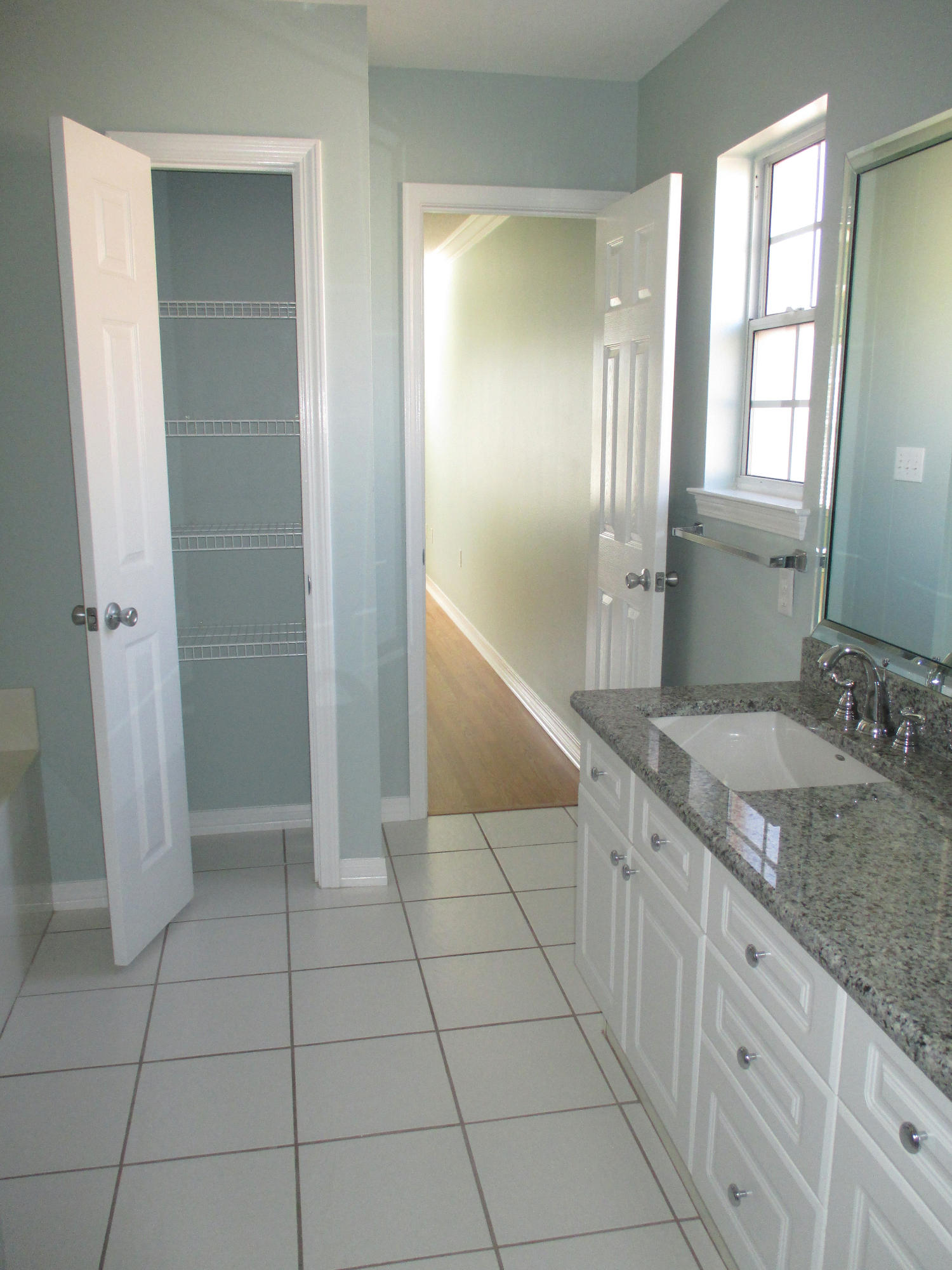 TREETOPS AT BAYSIDE - Residential Lease