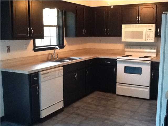 SHOAL WOOD ESTATES - Residential Lease