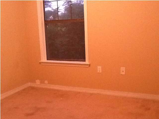 SHOAL WOOD ESTATES - Residential Lease