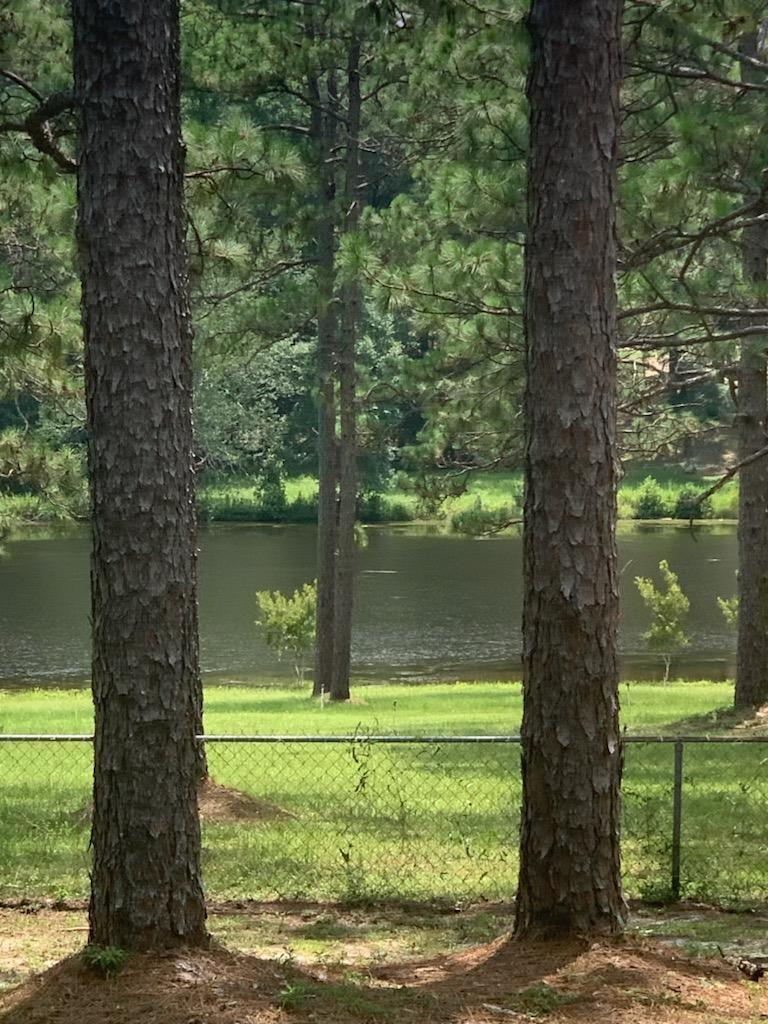 CRESTVIEW SUBURB - Land