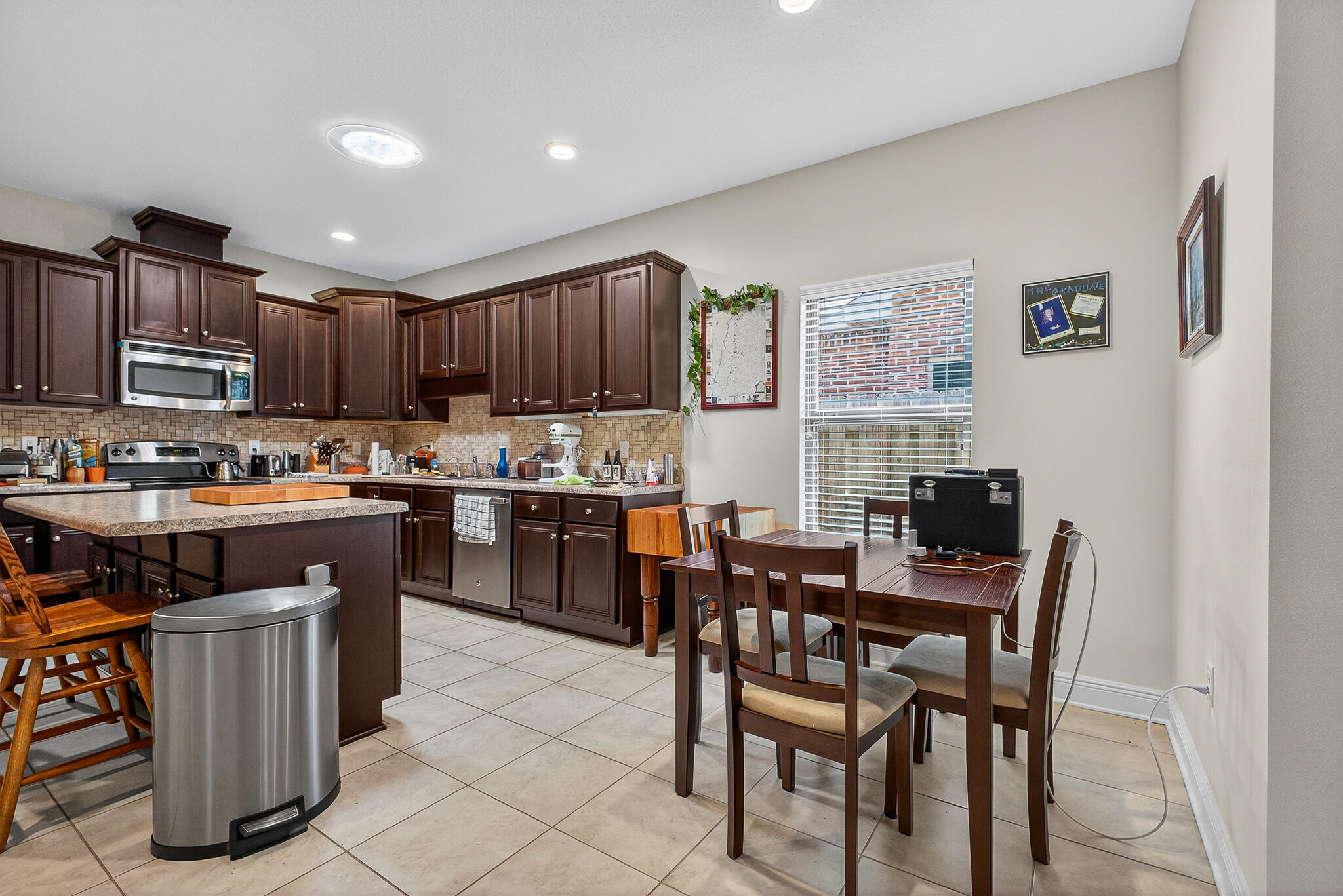 WATERFORD SOUND - Residential
