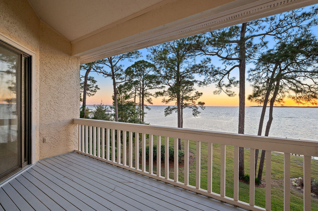 BAY VILLAS CONDOS - Residential