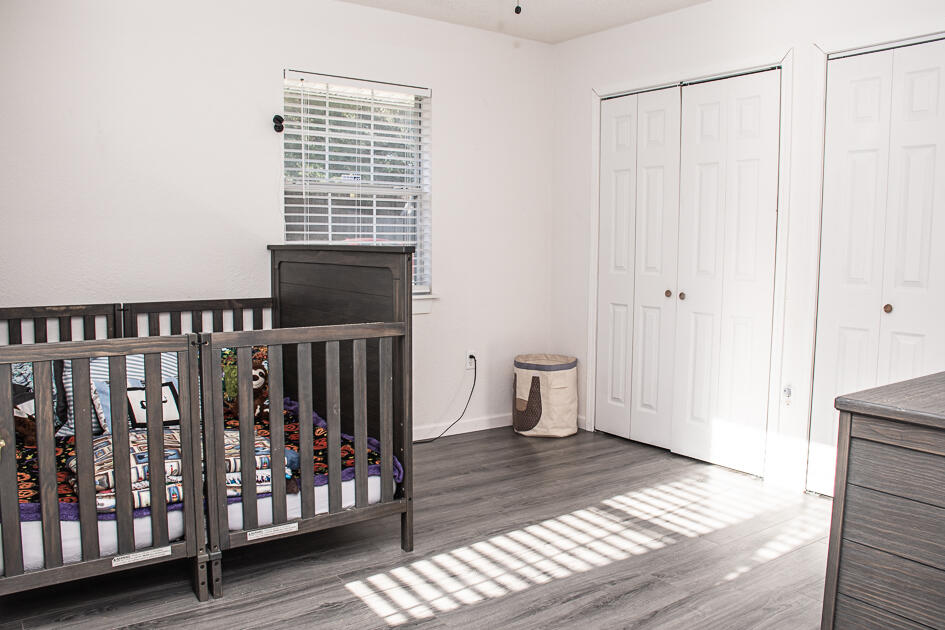 COUNTRYVIEW ESTATES 1ST ADDN - Residential Lease