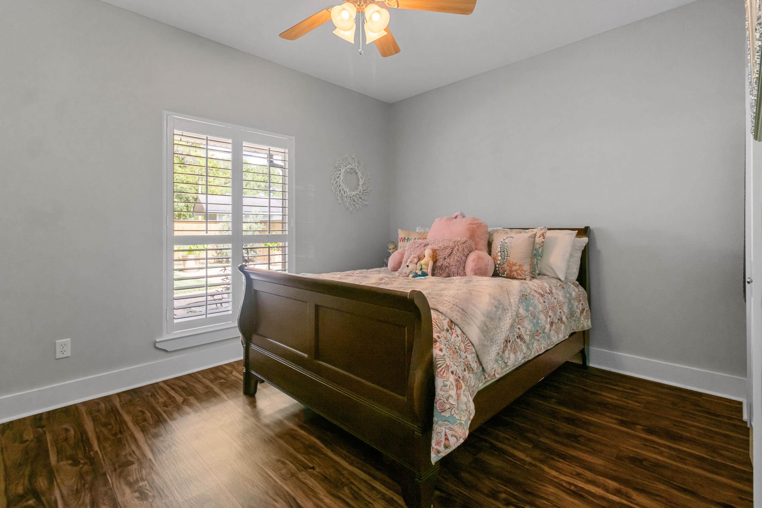 HOLIDAY SHORES ESTATES - Residential