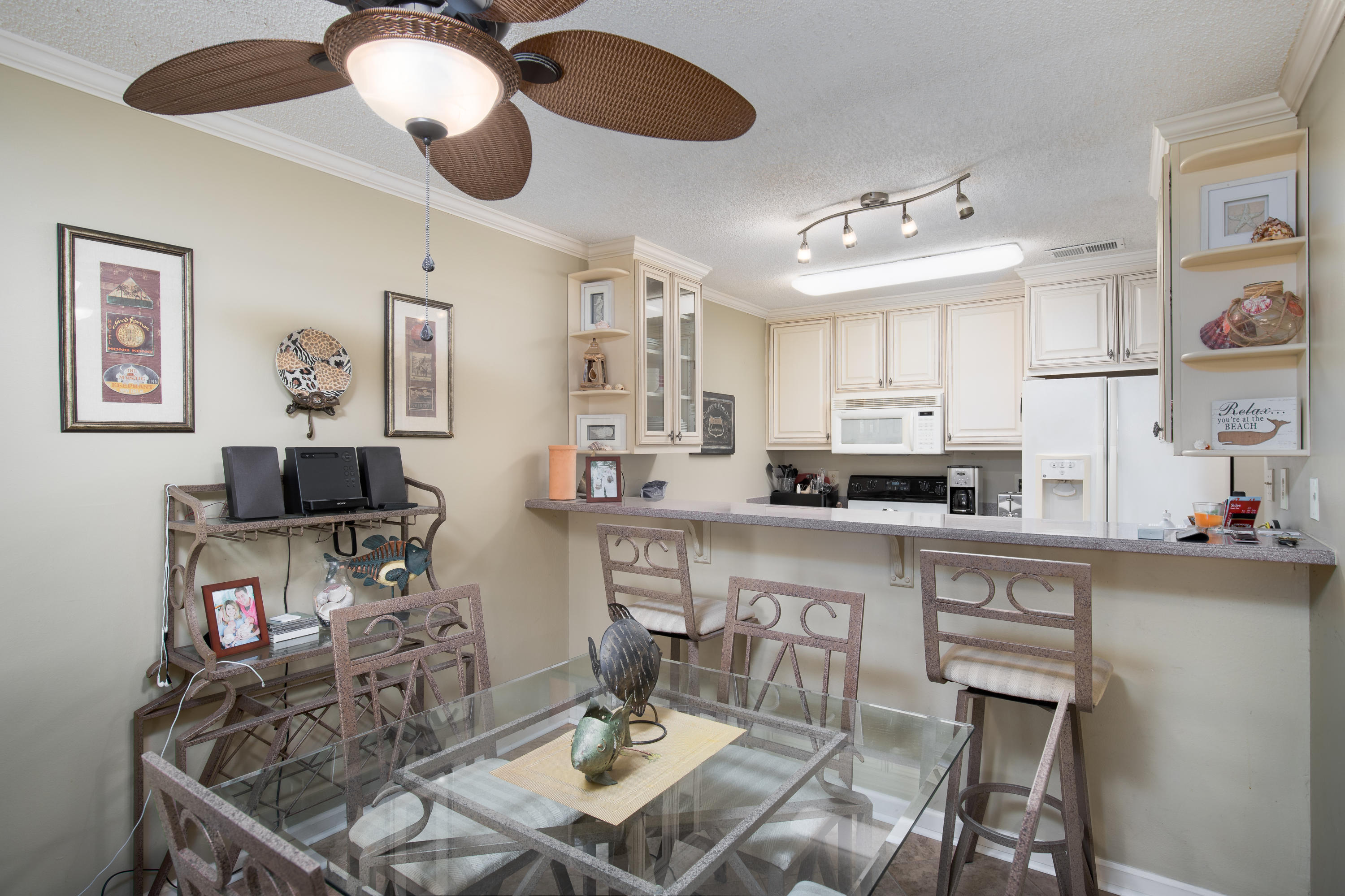 TRADEWIND CONDOS - Residential