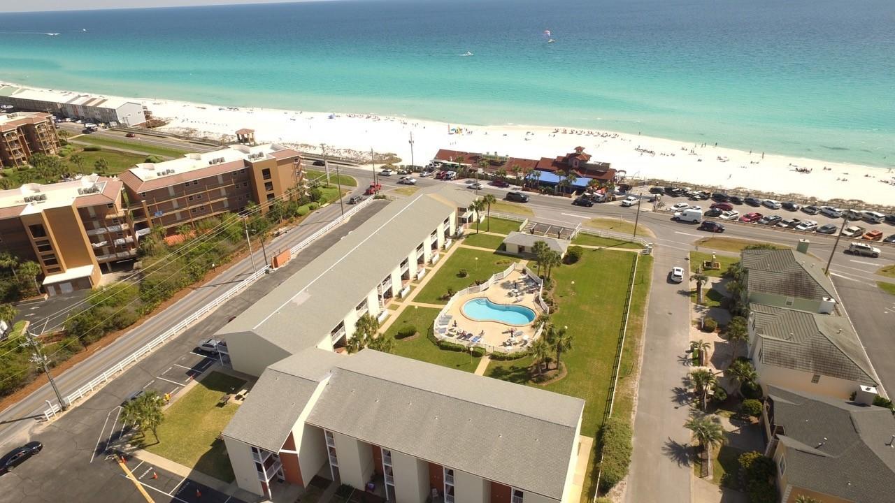 TRADEWIND CONDOS - Residential