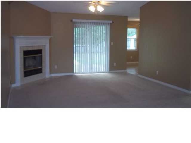 HIDDEN ESTATES - Residential Lease