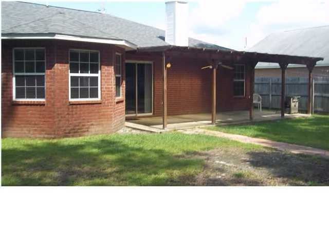 HIDDEN ESTATES - Residential Lease