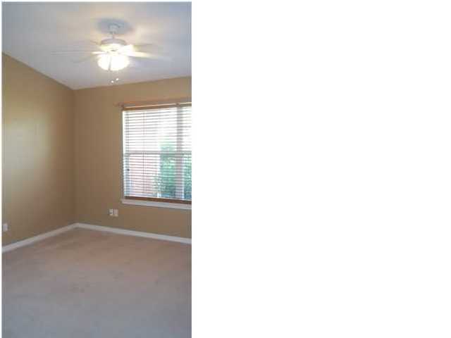 HIDDEN ESTATES - Residential Lease