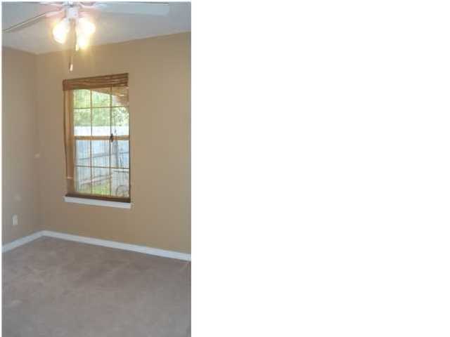 HIDDEN ESTATES - Residential Lease