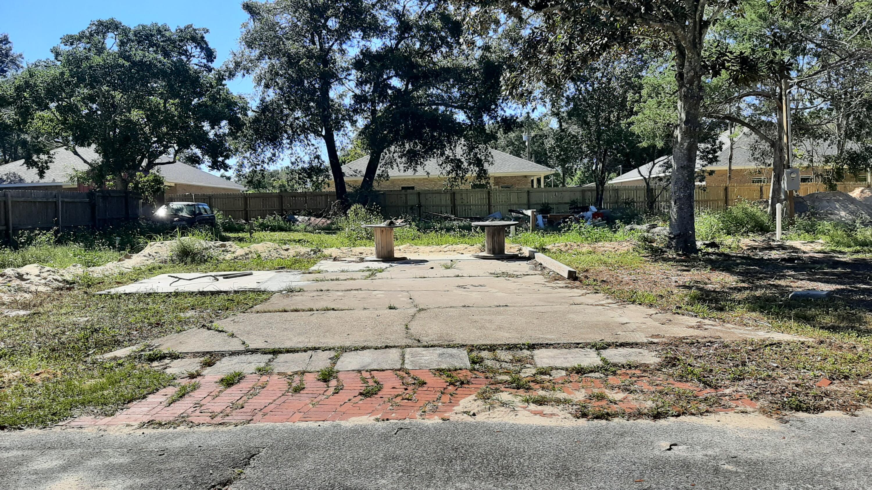 This is a vacant lot.  It has an electric pole installed and sewer has been connected.  Water is available for connection.