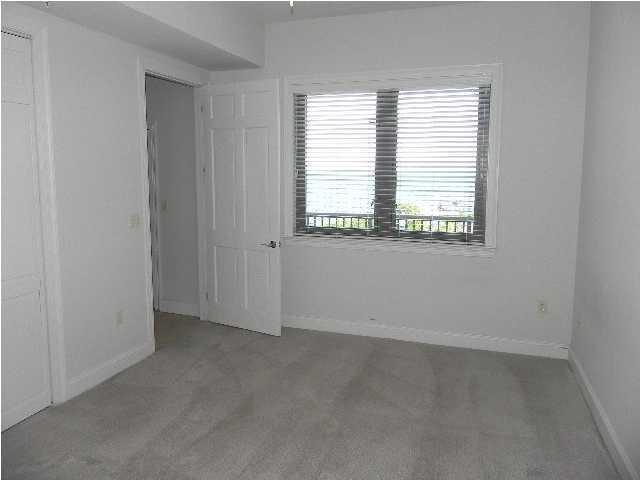 SIDES MORENO POINT WEST - Residential Lease