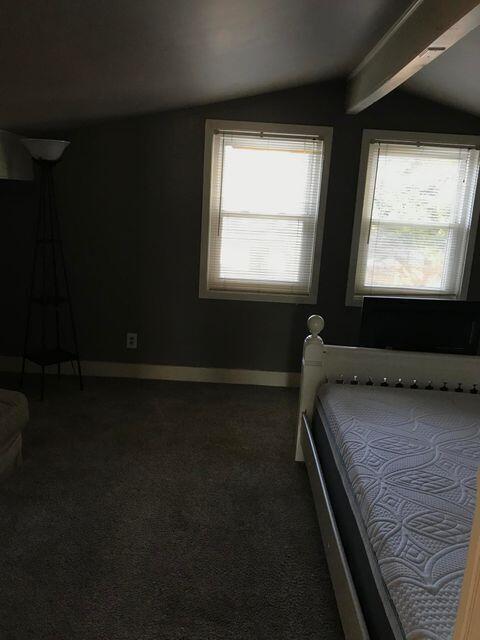 LAKESIDE VILLAGE - Residential Lease