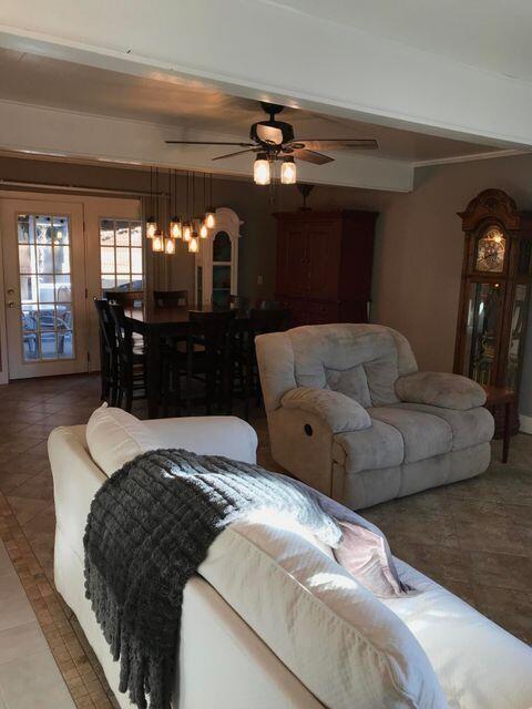 LAKESIDE VILLAGE - Residential Lease