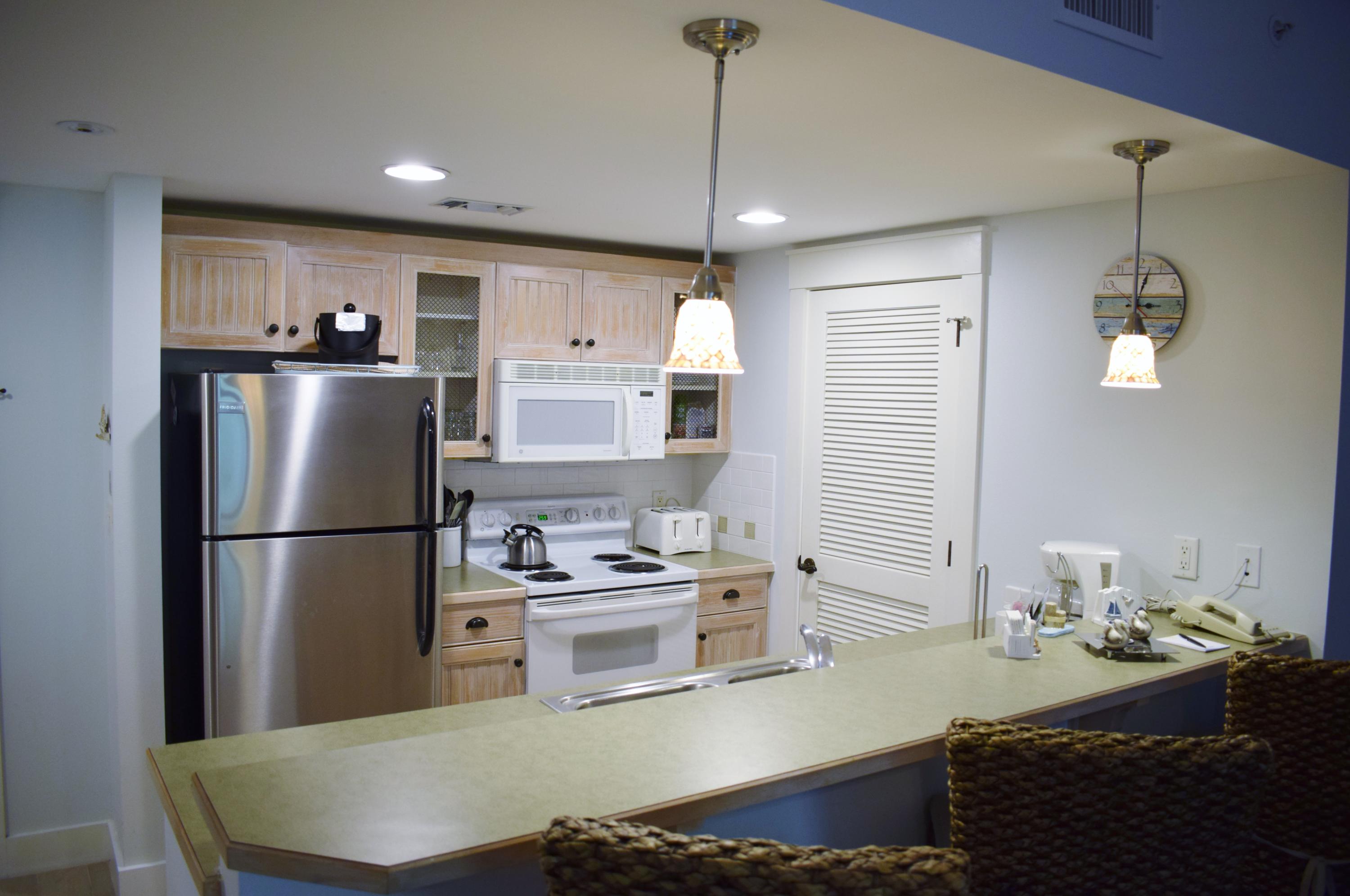 PILOT HOUSE - Residential Lease