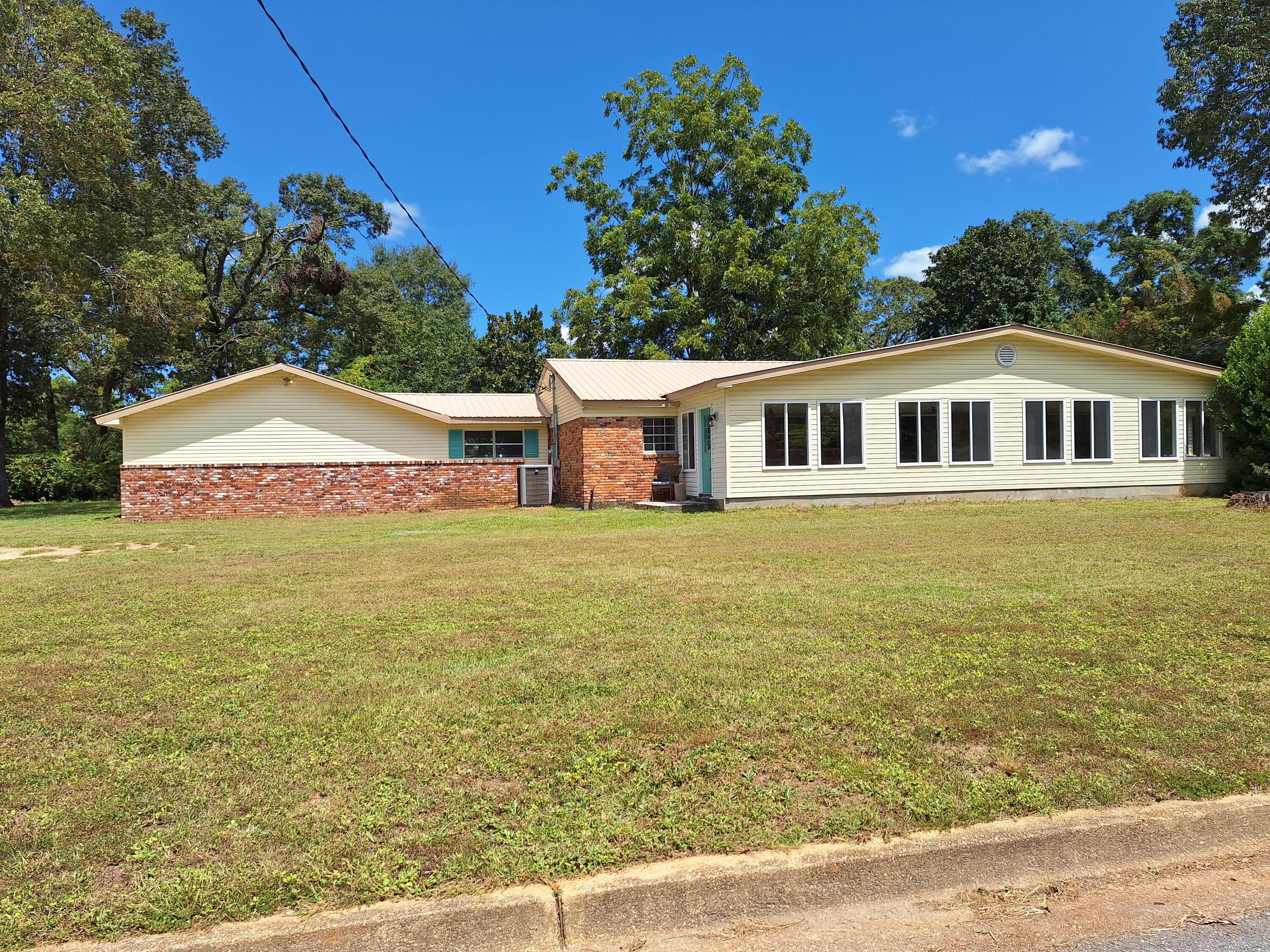ADAMS POWELL - Residential
