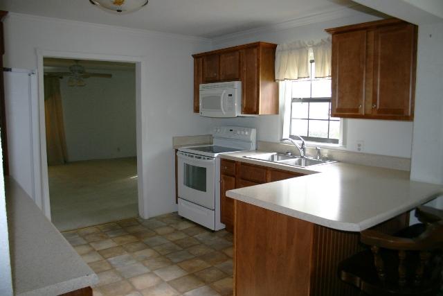OAKDALE MINI FARMS - Residential Lease