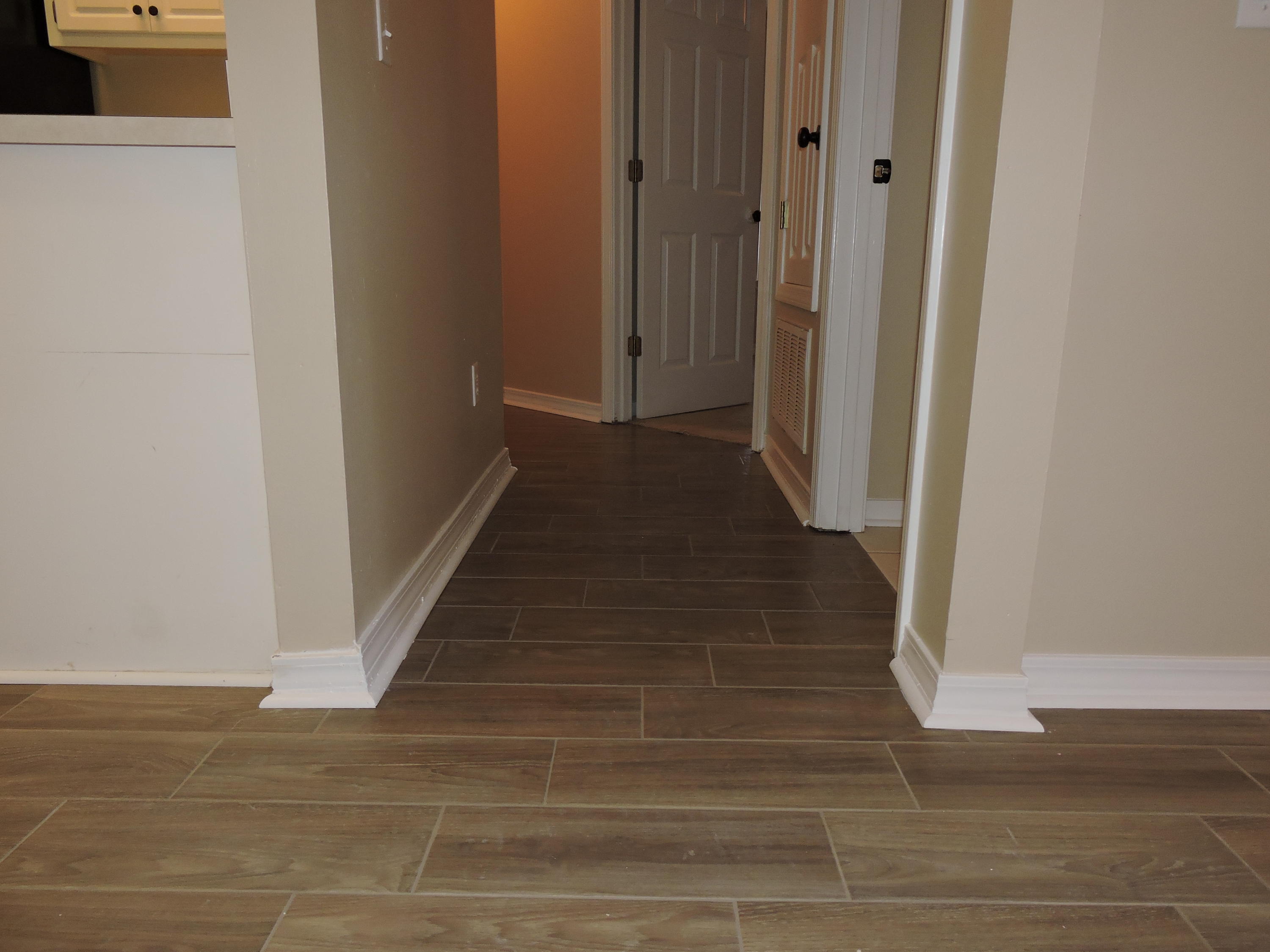 RIVERCHASE S/D PH 2 - Residential Lease