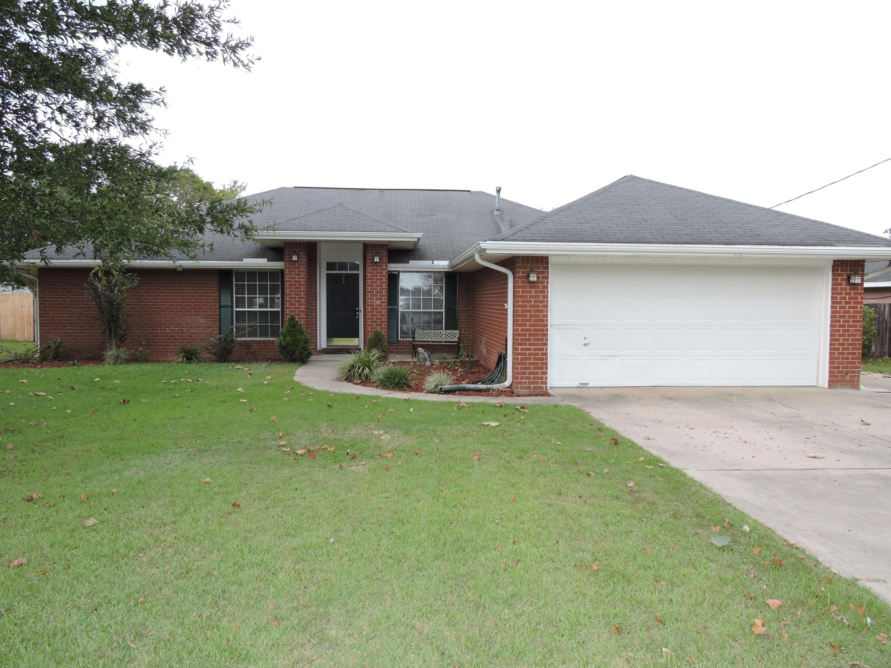 RIVERCHASE S/D PH 2 - Residential Lease