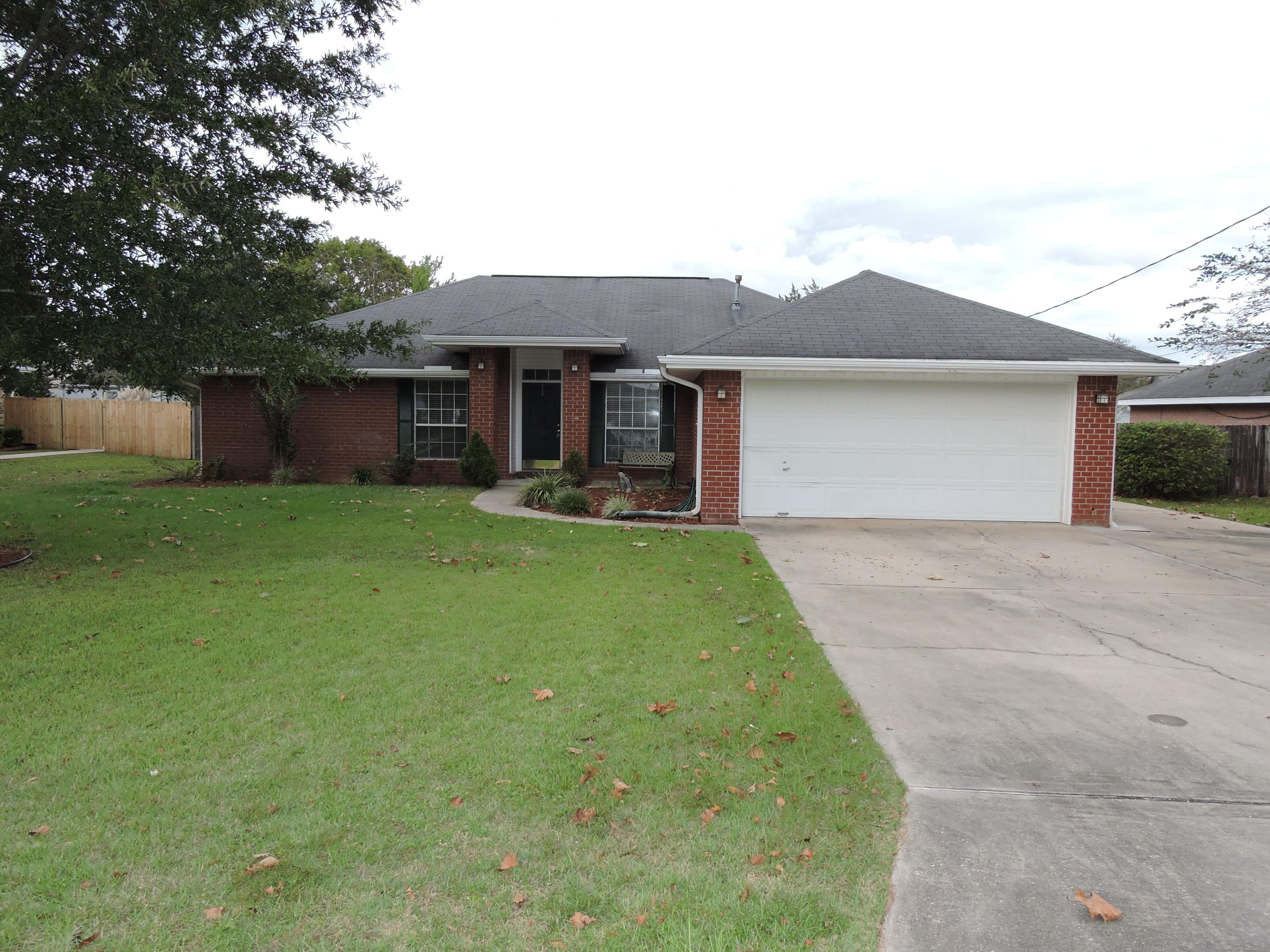 RIVERCHASE S/D PH 2 - Residential Lease