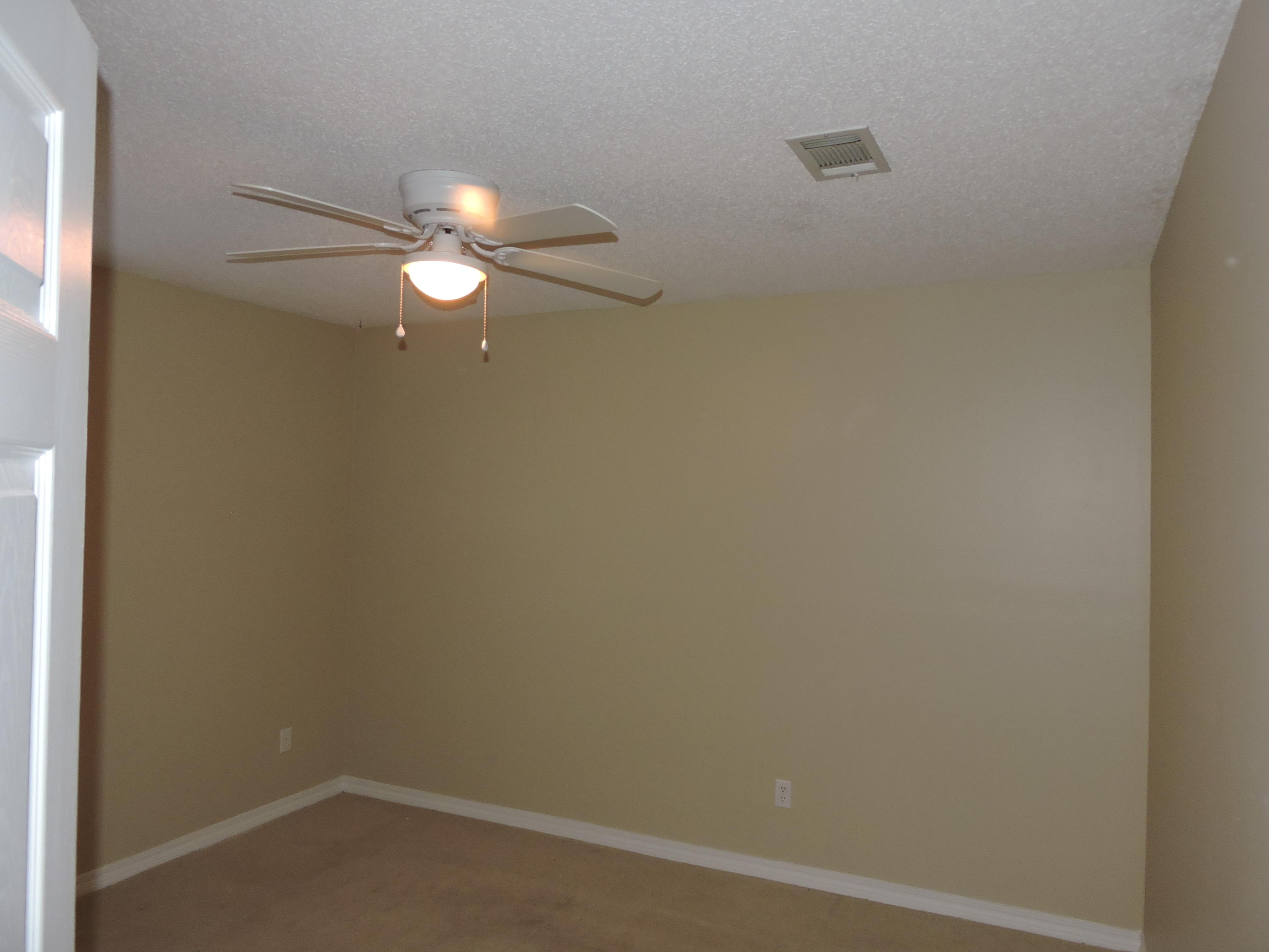 RIVERCHASE S/D PH 2 - Residential Lease