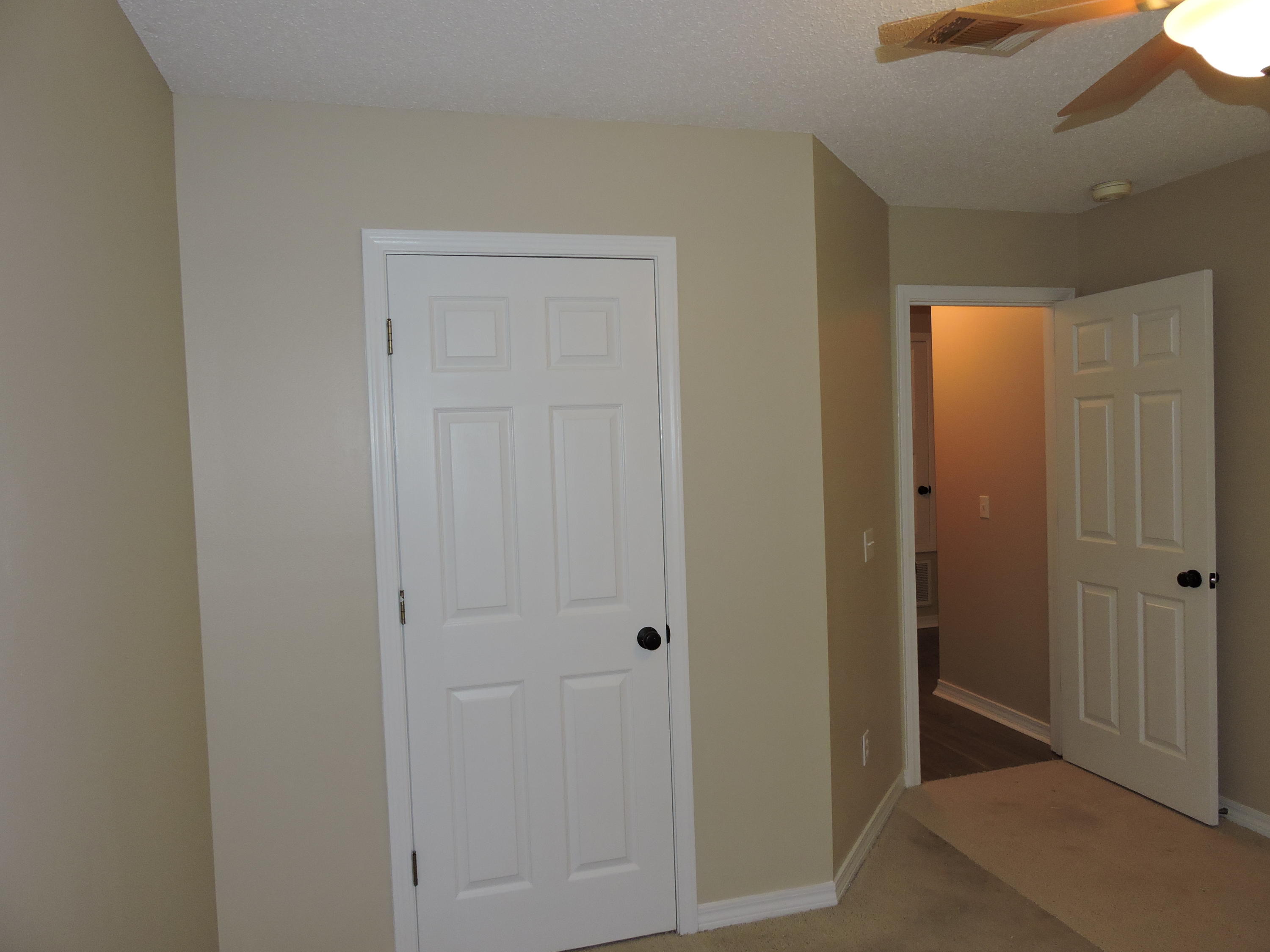 RIVERCHASE S/D PH 2 - Residential Lease