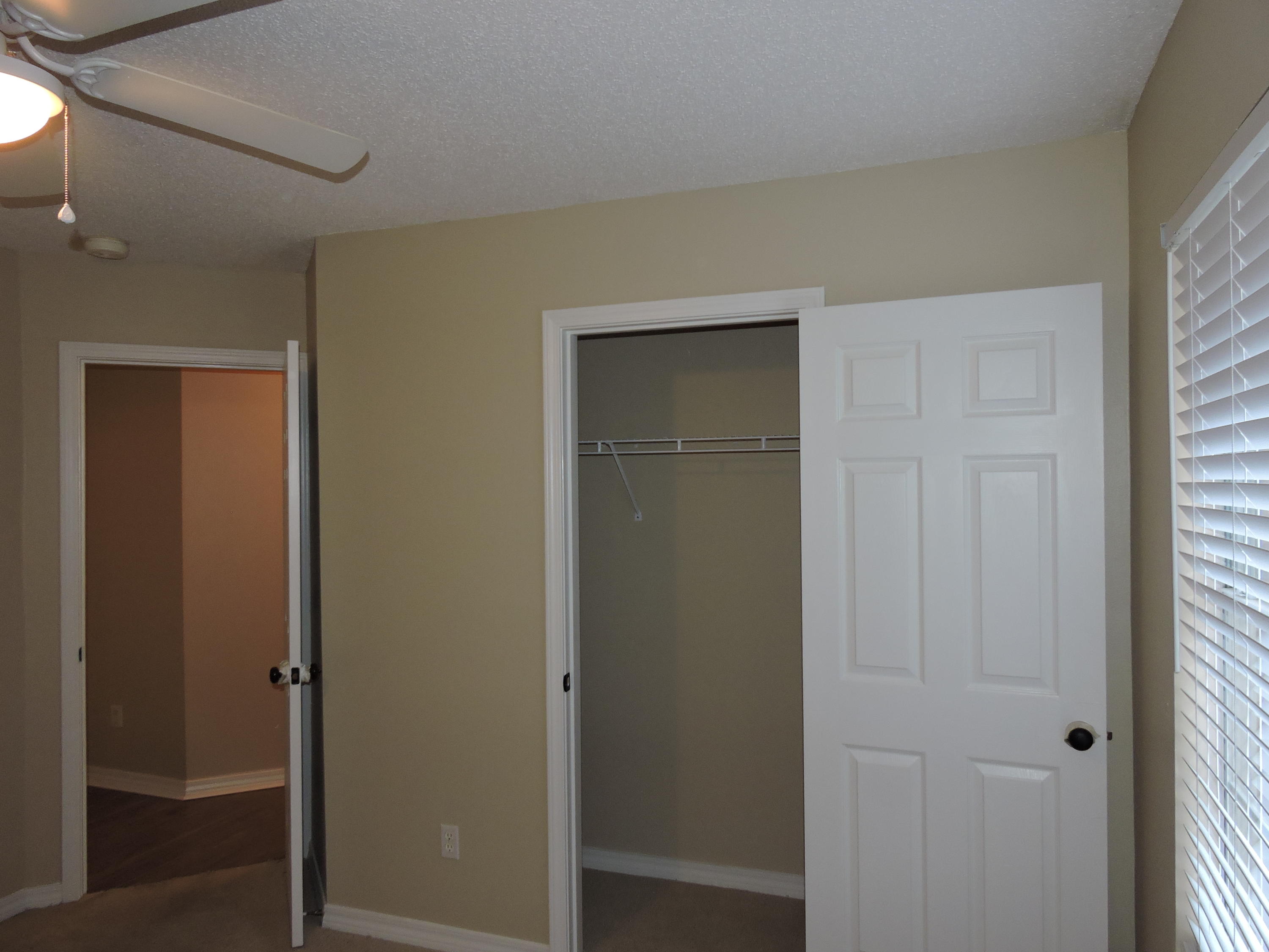 RIVERCHASE S/D PH 2 - Residential Lease