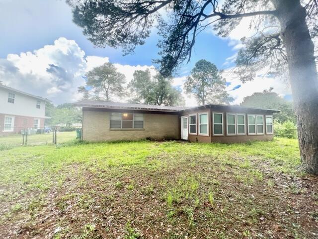 2418 PARKER DRIVE - Residential Lease