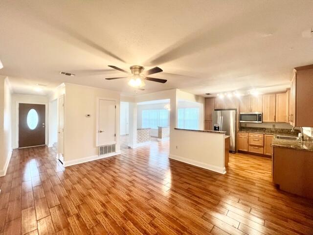 2418 PARKER DRIVE - Residential Lease