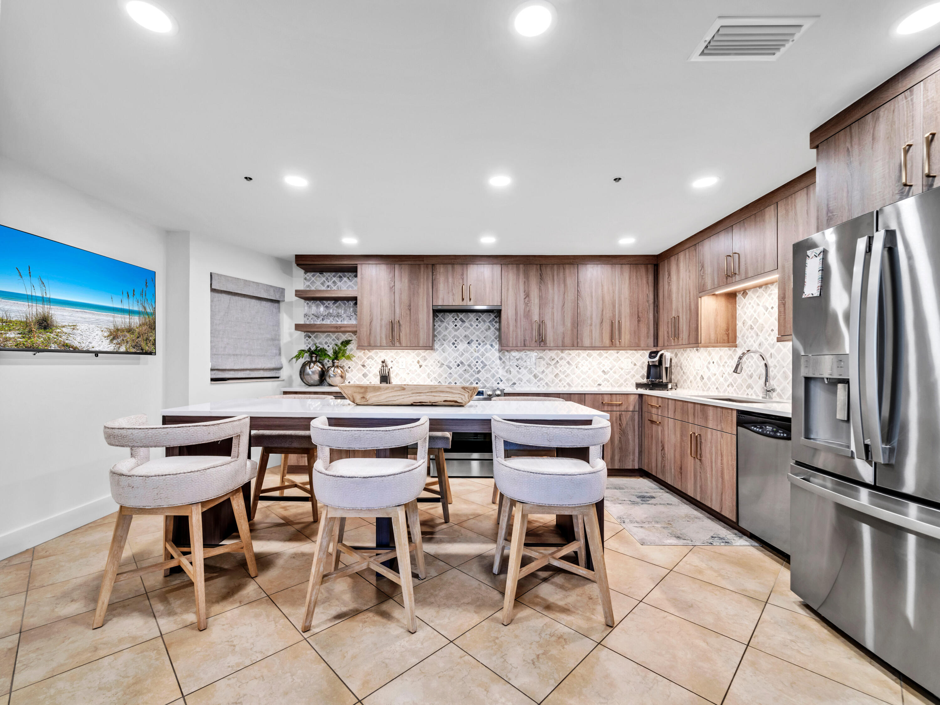 BEACHSIDE TWO - Residential