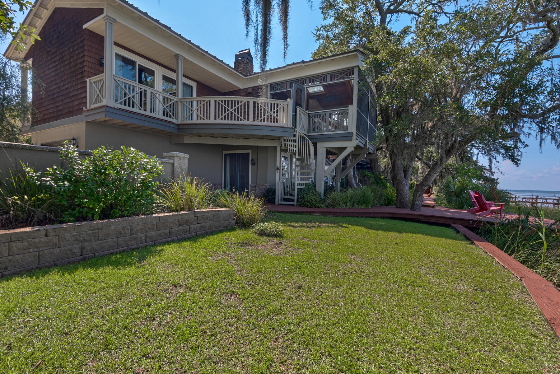 HATCHEE SHORES - Residential