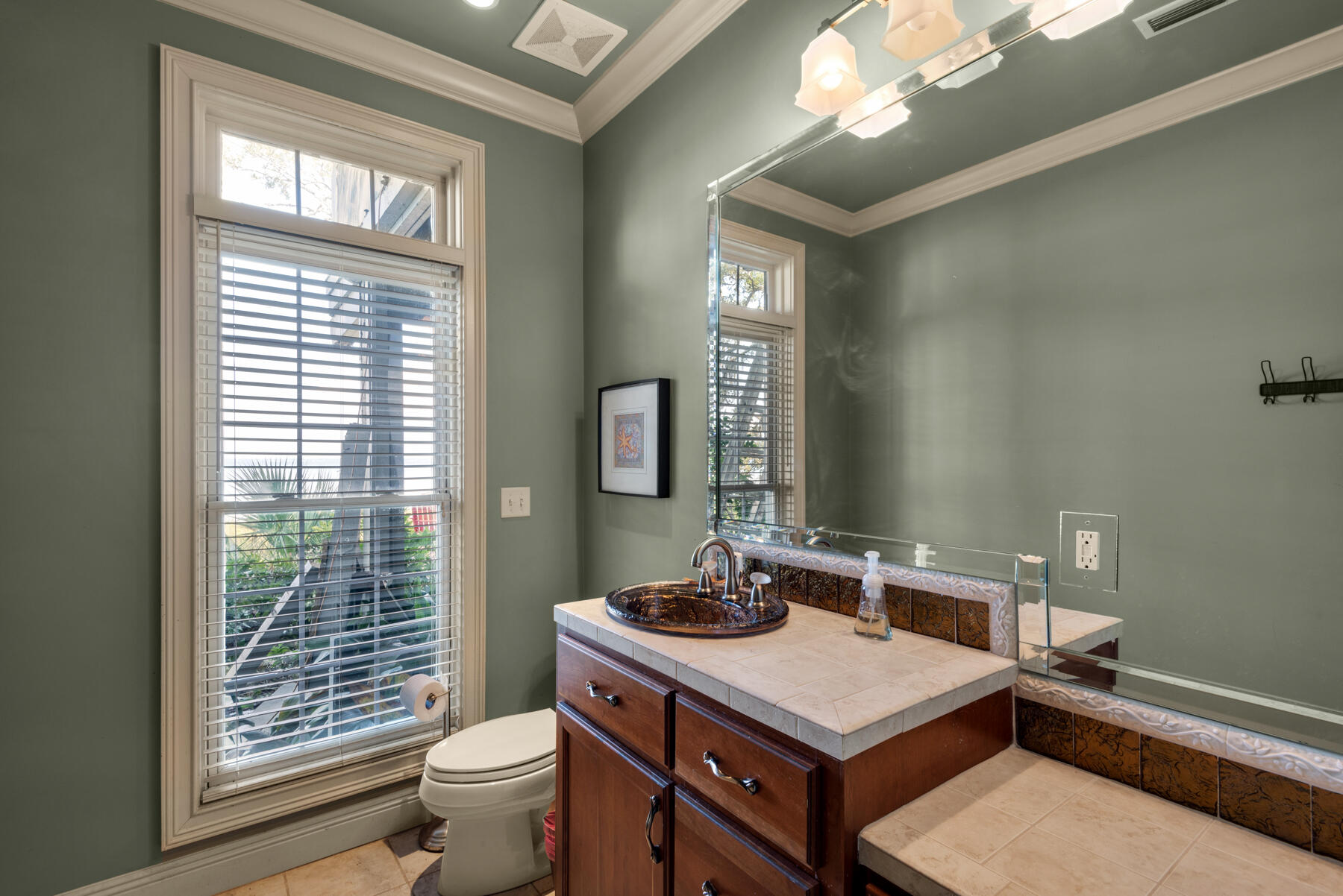 HATCHEE SHORES - Residential