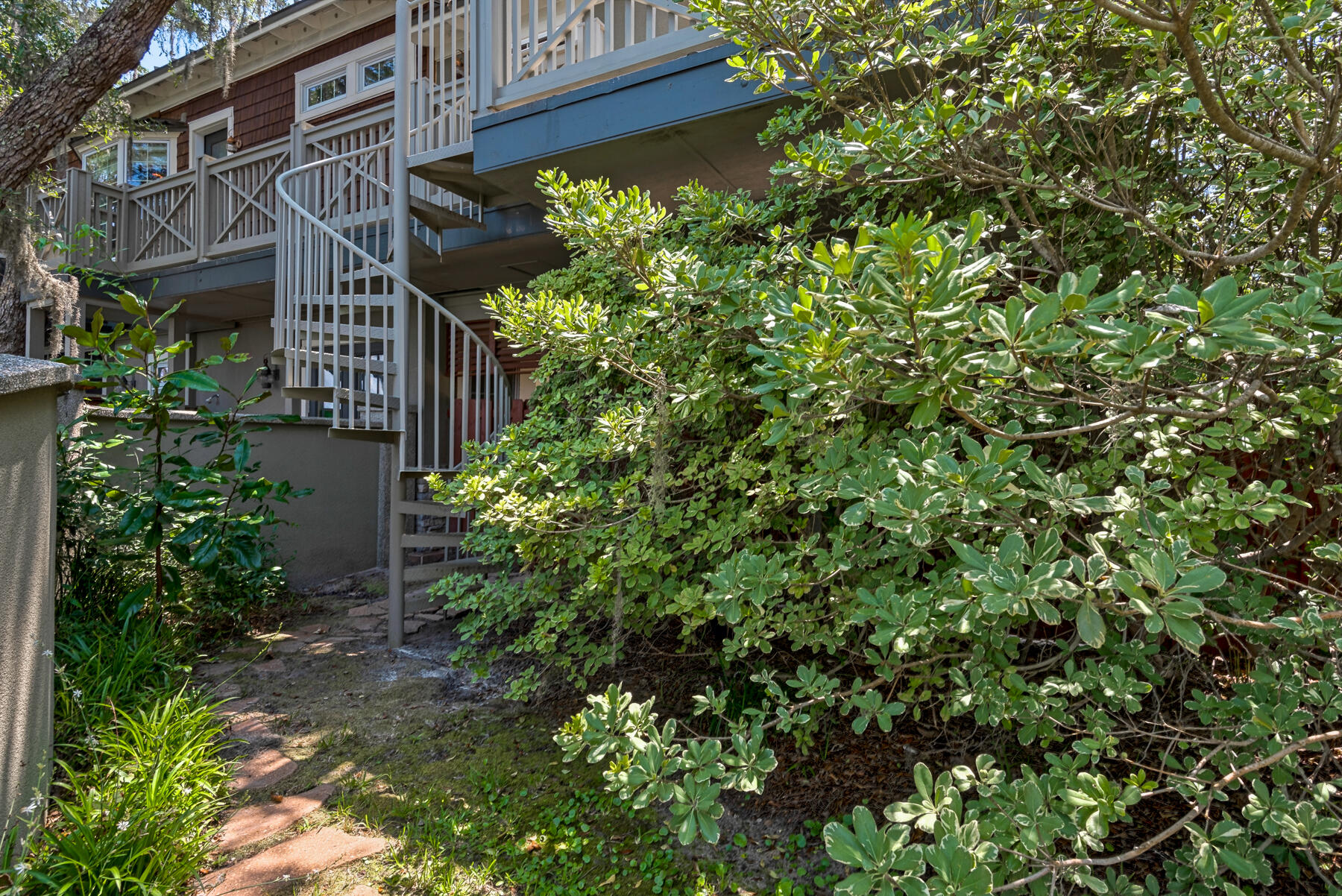 HATCHEE SHORES - Residential