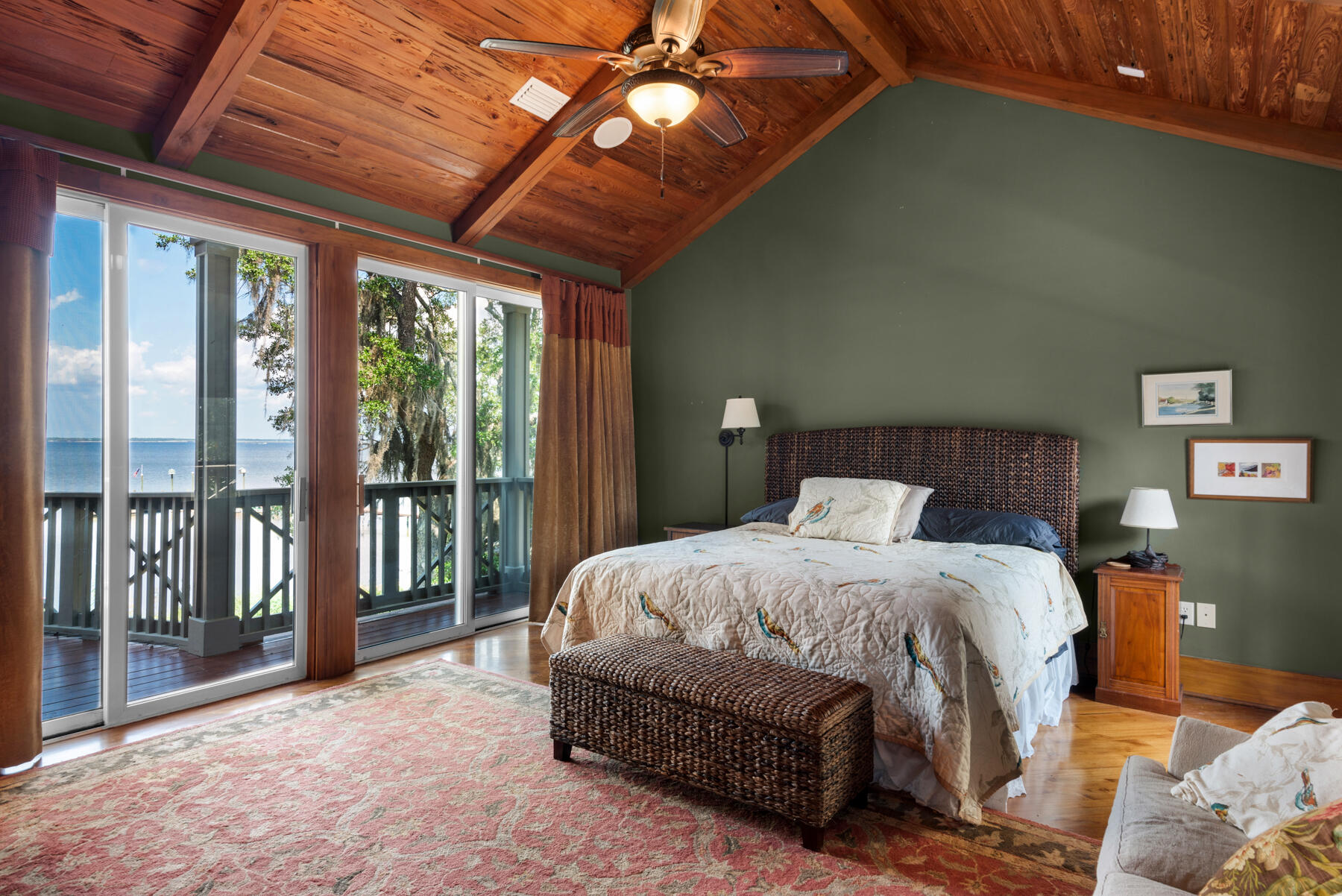 HATCHEE SHORES - Residential