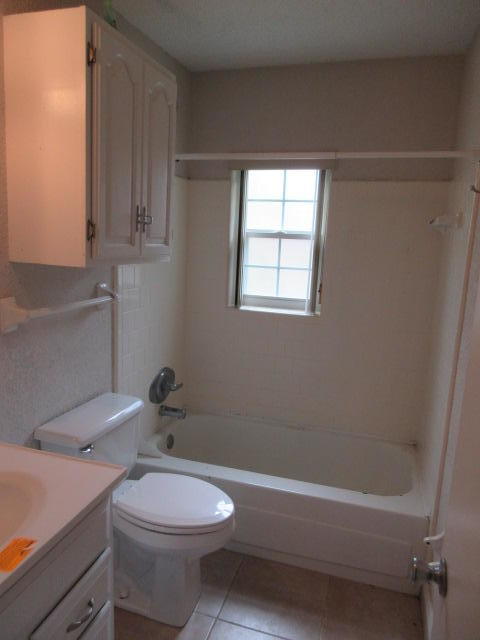 WINTHROP PLACE 1ST ADDN Lot 5 BLK C - Residential