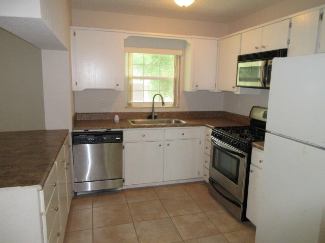 WINTHROP PLACE 1ST ADDN Lot 5 BLK C - Residential