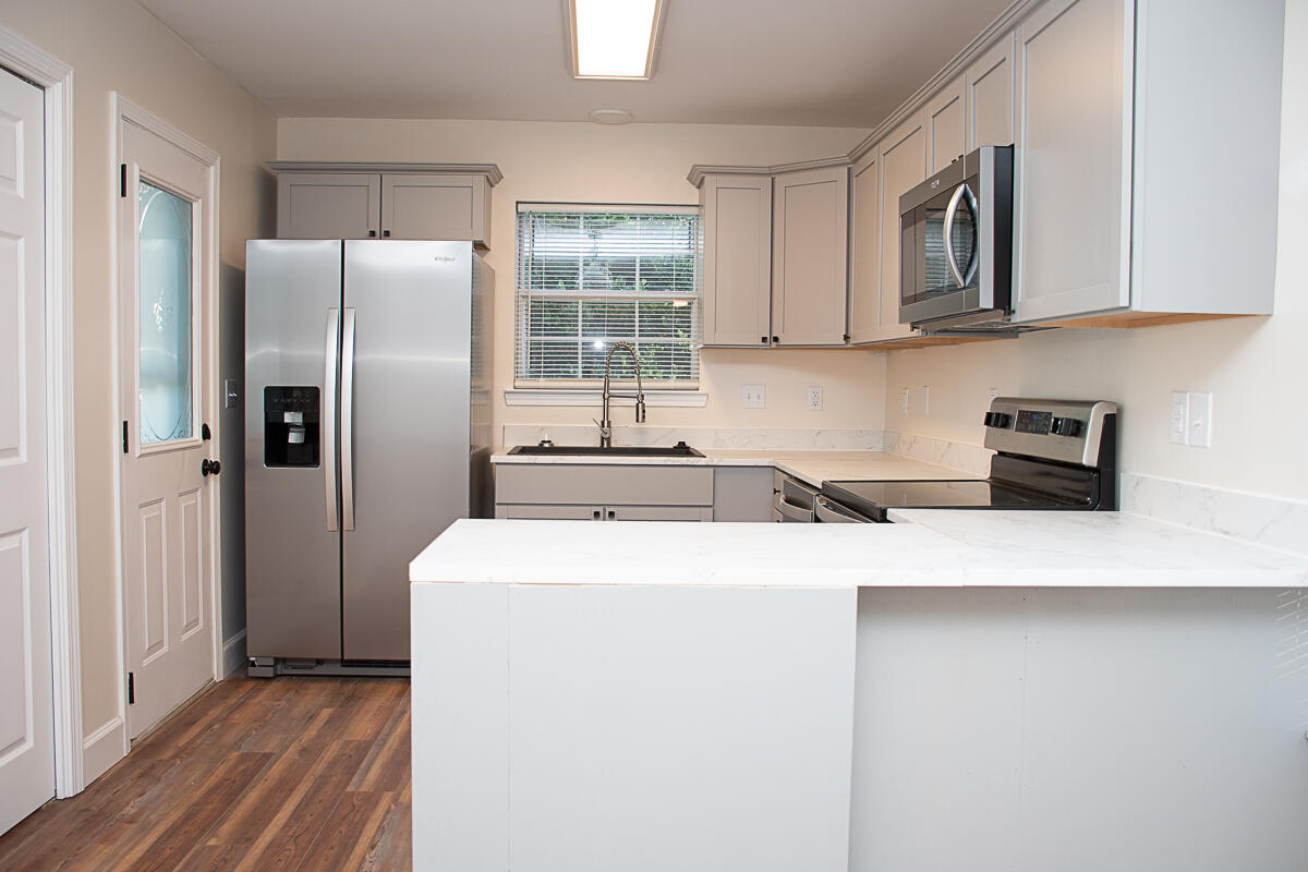 SOUTHVIEW ESTATES PH 2 - Residential Lease