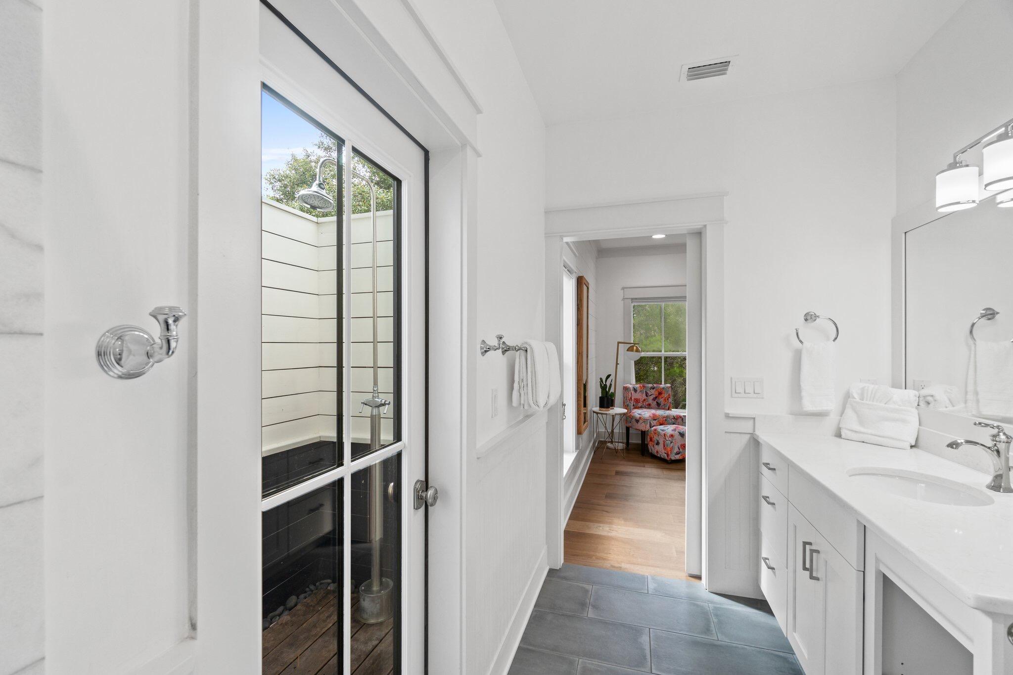 MAGNOLIA COTTAGES BY THE SEA - Residential