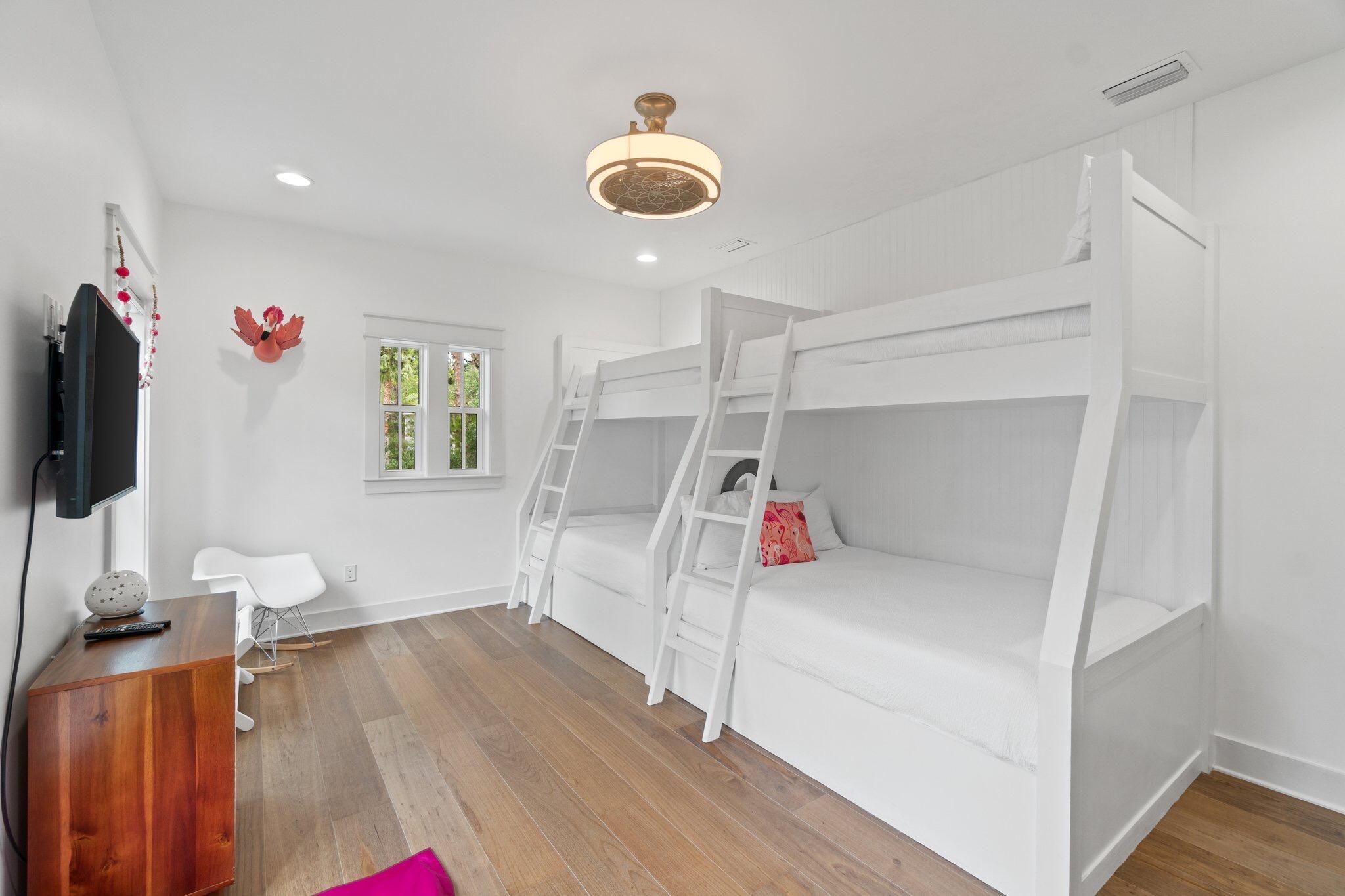 MAGNOLIA COTTAGES BY THE SEA - Residential