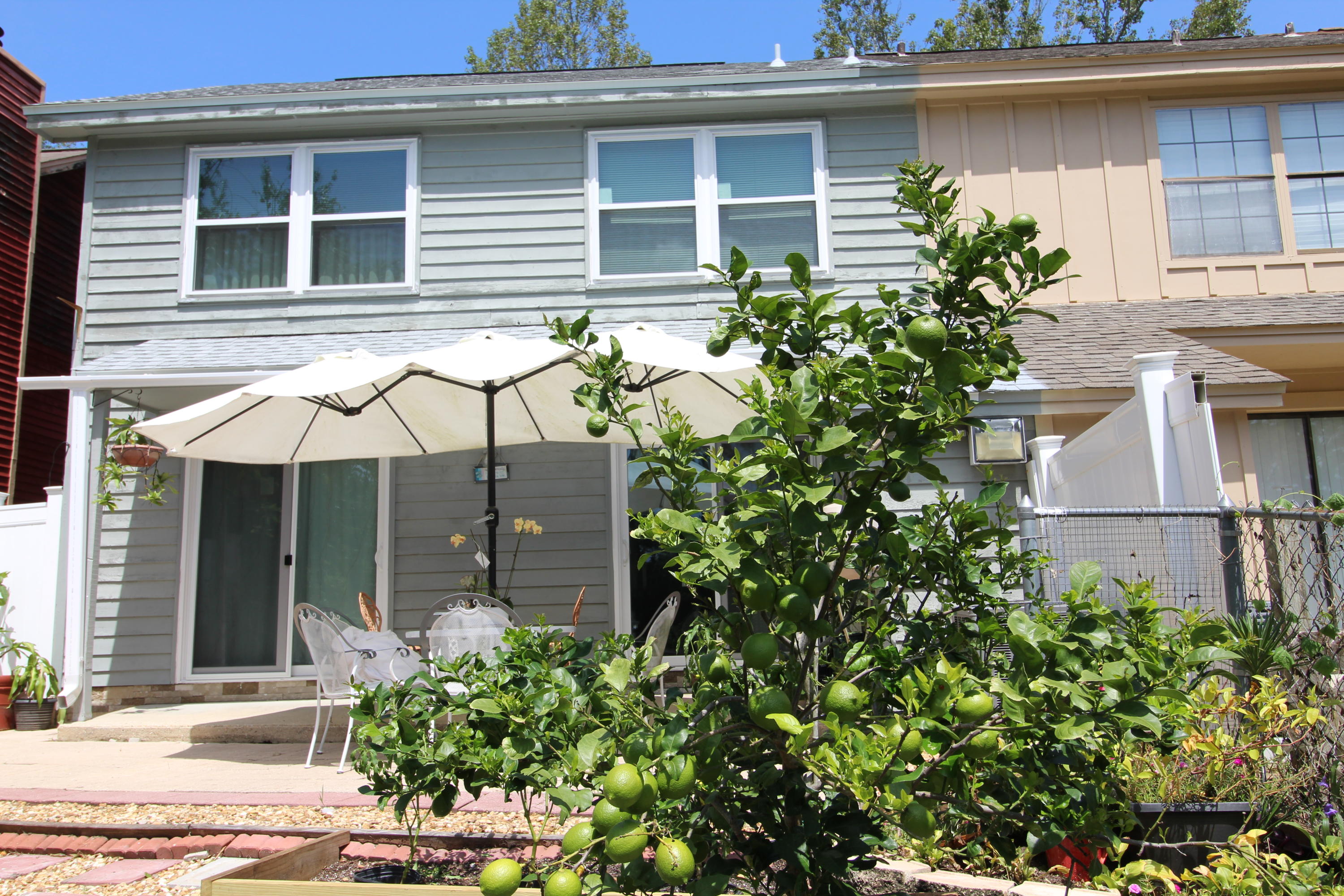 CLOVERDALE LAKE - Residential