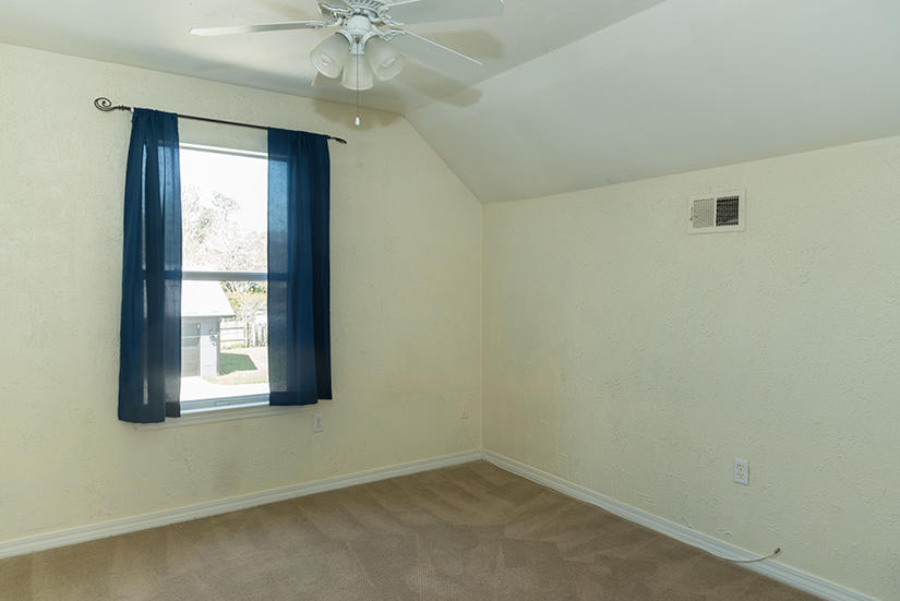 PARISH PINES - Residential Lease