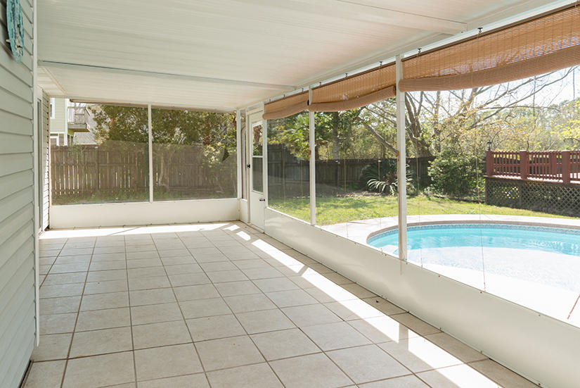 PARISH PINES - Residential Lease
