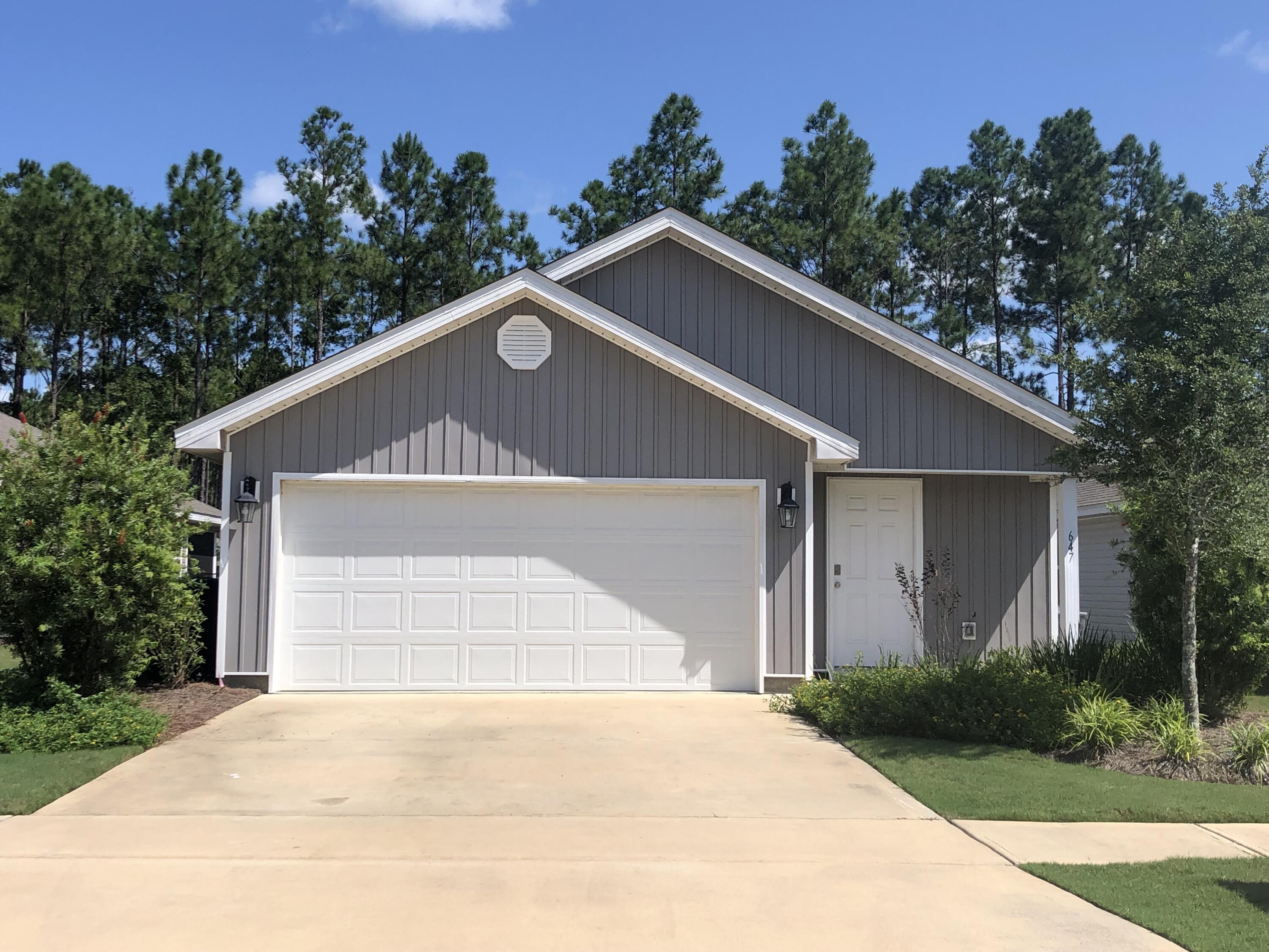 HAMMOCK BAY - Residential