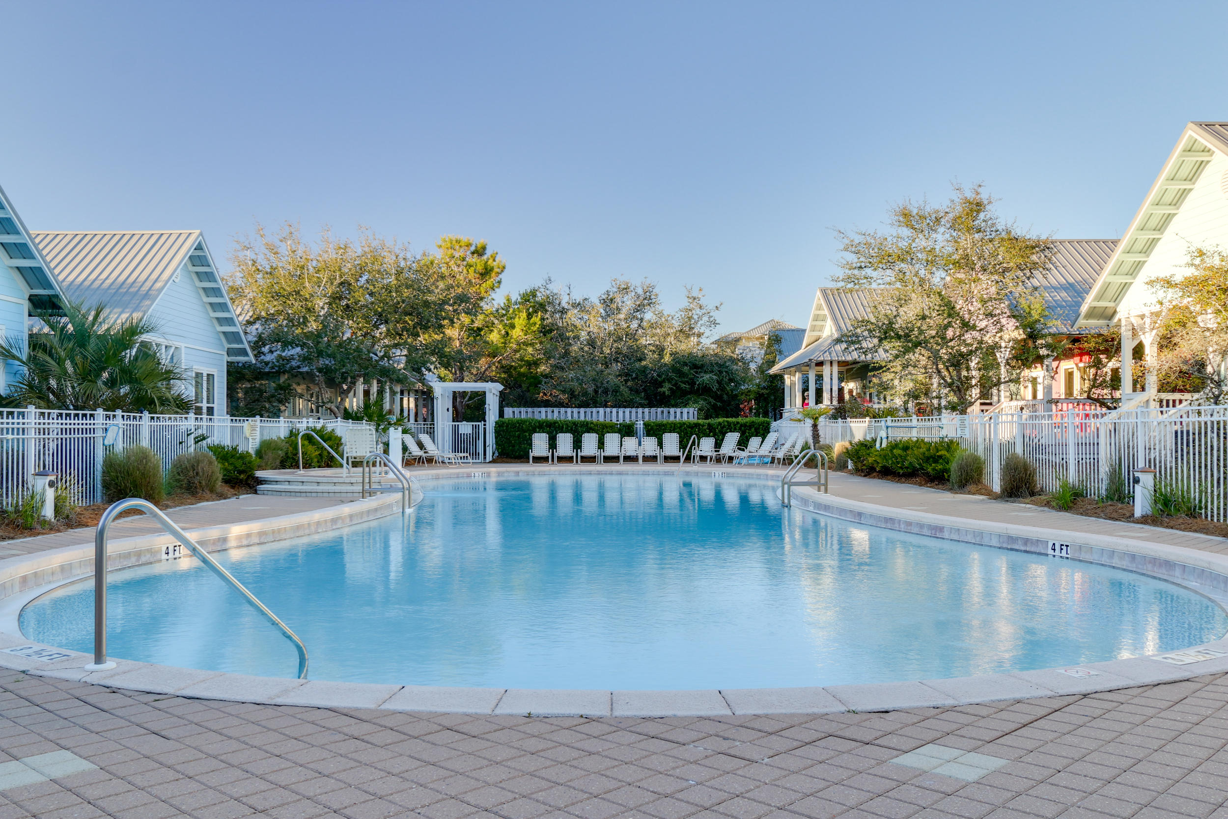 COTTAGES AT CAMP CREEK - Residential