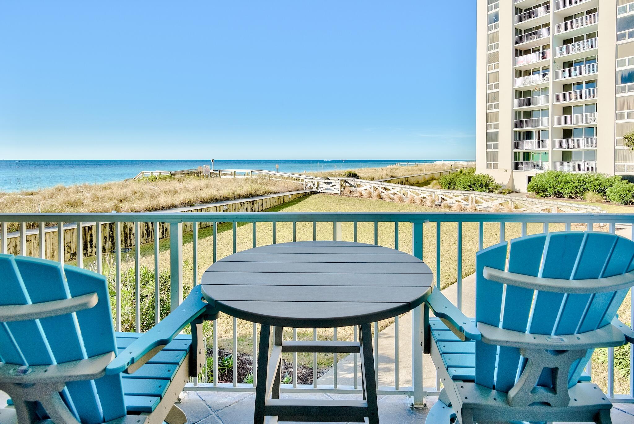 SHORELINE TOWERS 1 - Residential