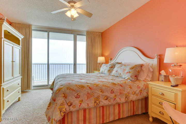 MAJESTIC BEACH TOWERS I - Residential