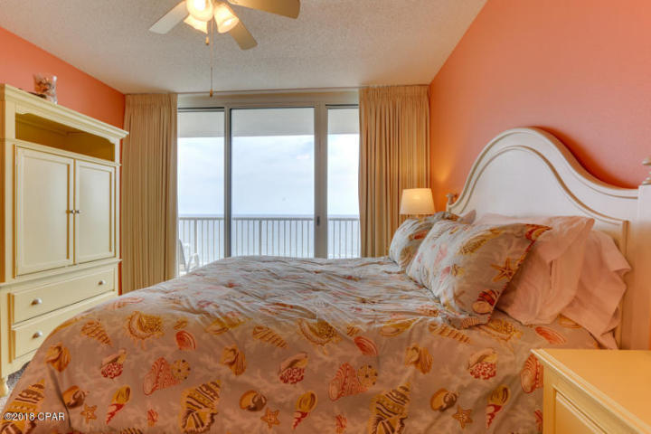MAJESTIC BEACH TOWERS I - Residential