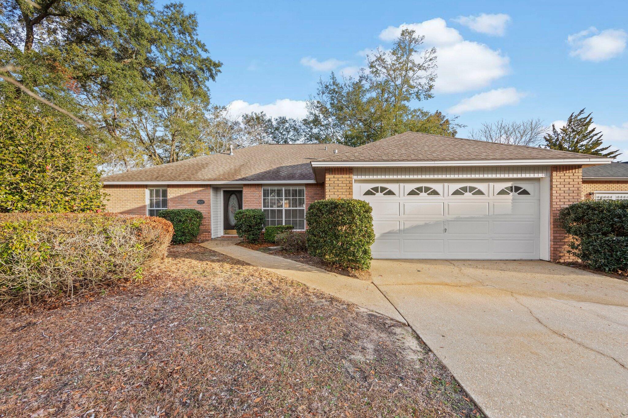 Welcome to Classic Bluewater Bay!!! With an ultra-convenient location...this charming home offers a spacious and comfortable living environment with 3 bedrooms and 2 bathrooms. The kitchen features a gas stove, perfect for those who enjoy cooking and entertaining. Cozy up by the gas fireplace in the living room during the cooler months, creating a warm and inviting atmosphere. The split bedroom floor plan provides privacy and convenience for all residents. Step outside and discover your own private back yard, ideal for outdoor activities or simply enjoying the fresh air. Relax and unwind on the screened porch, a tranquil space to enjoy your morning coffee or evening breeze. Bluewater Bay offers a peaceful and serene setting, allowing you to create a home that suits your lifestyle. Don't miss the opportunity to make this house your own and experience the comfort and convenience it has to offer. Contact us today to schedule a tour! Pets considered with homeowner approval.